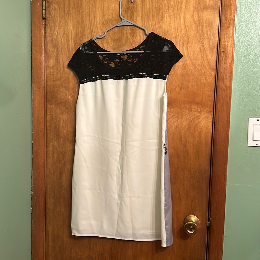Express Size 8 Tricolor cocktail dress
